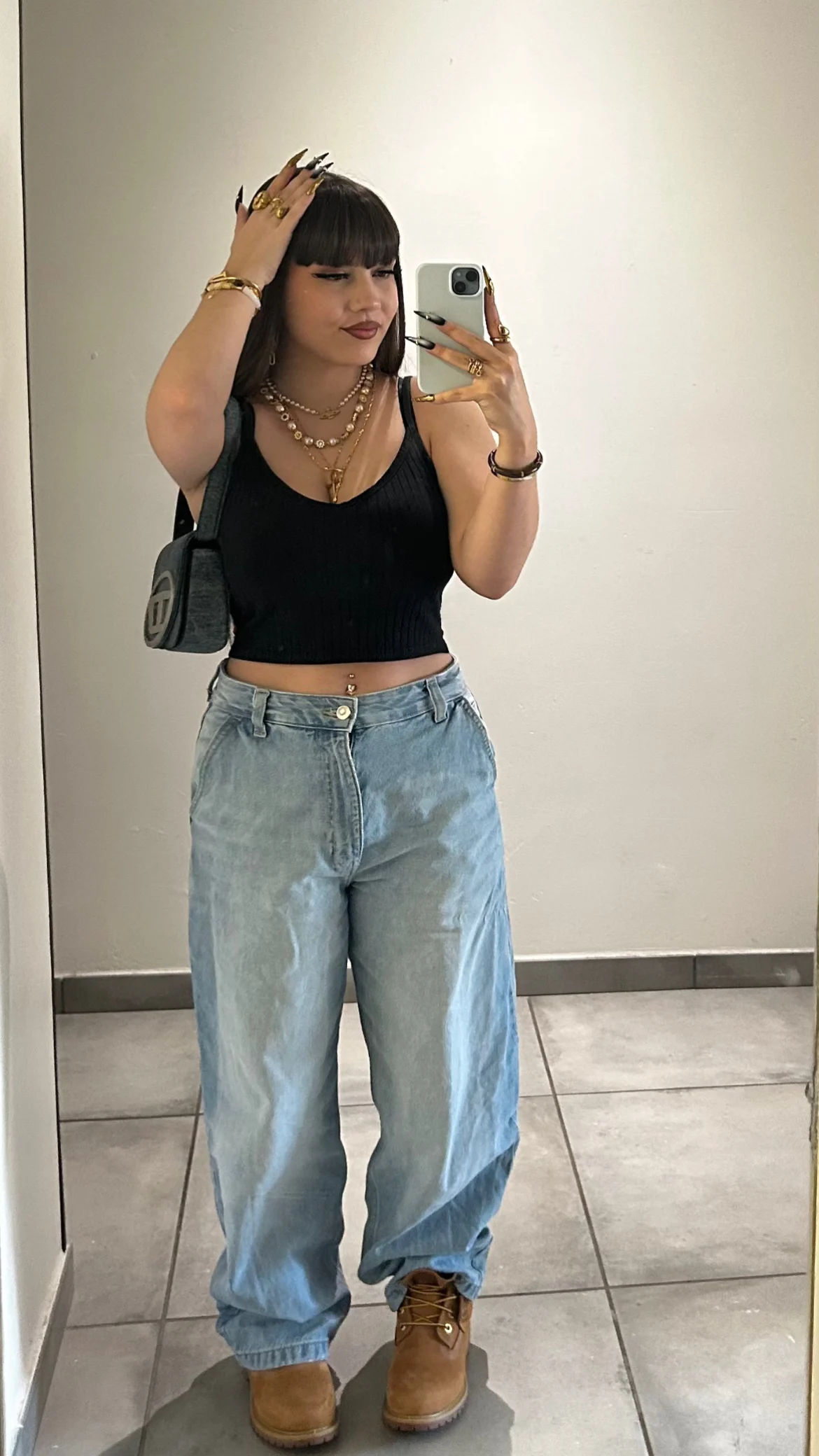 Alicia — photo 1
